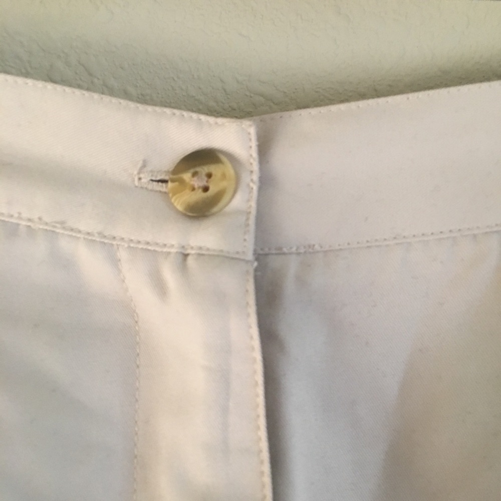 Beige Shorts - Picture 7 of 8